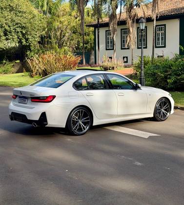 BMW 320i 2.0 16V TURBO FLEX M SPORT AUTOMÁTICO